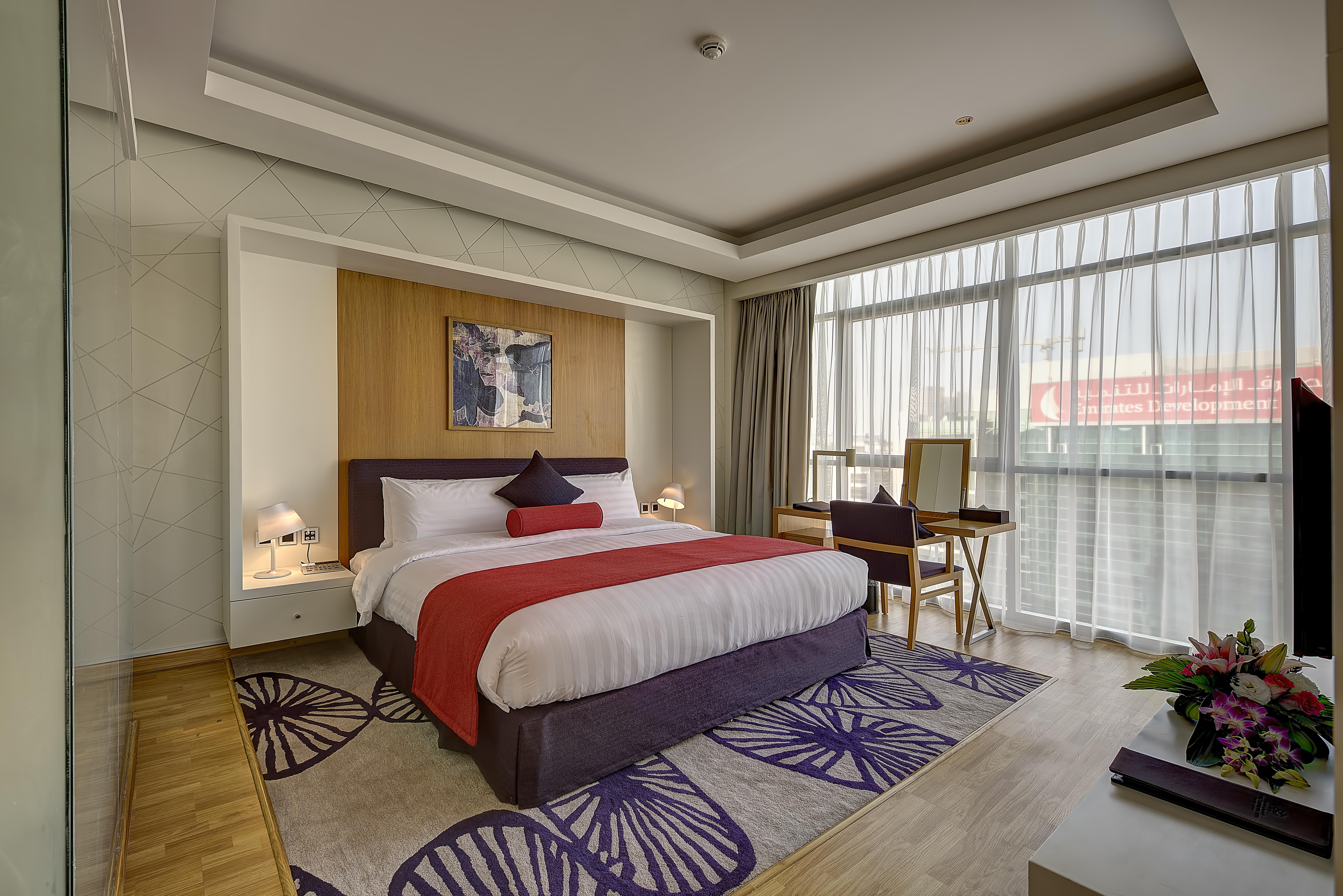 דובאי Royal Continental Hotel מראה חיצוני תמונה