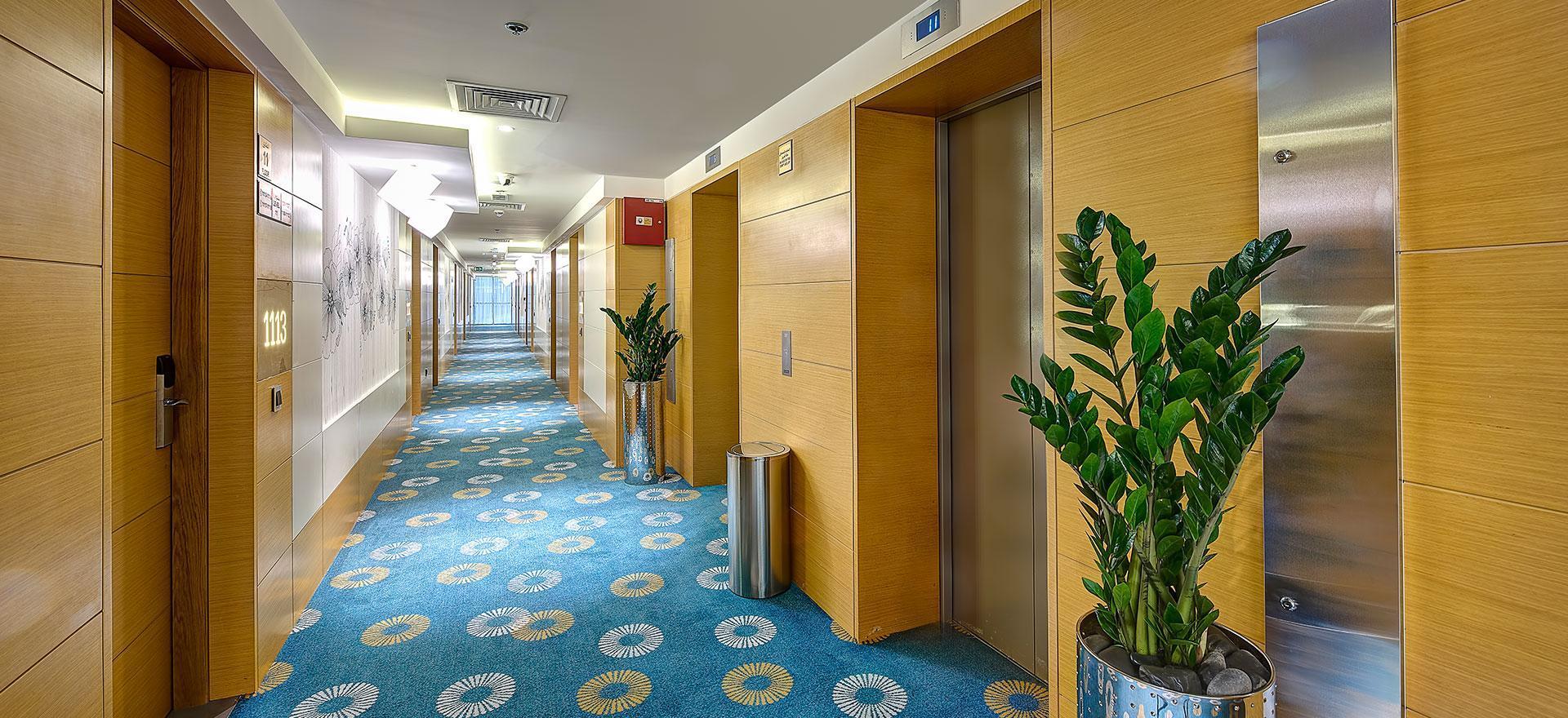 דובאי Royal Continental Hotel מראה חיצוני תמונה