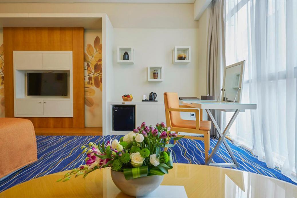 דובאי Royal Continental Hotel מראה חיצוני תמונה