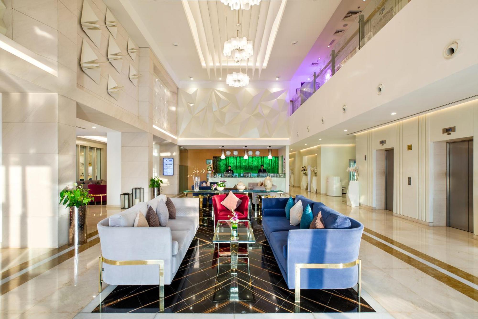 דובאי Royal Continental Hotel מראה חיצוני תמונה