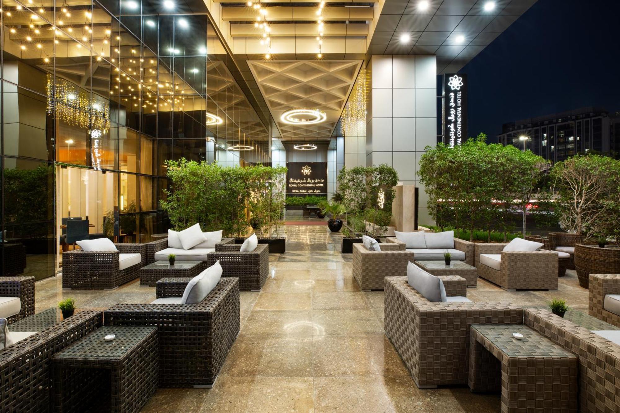 דובאי Royal Continental Hotel מראה חיצוני תמונה