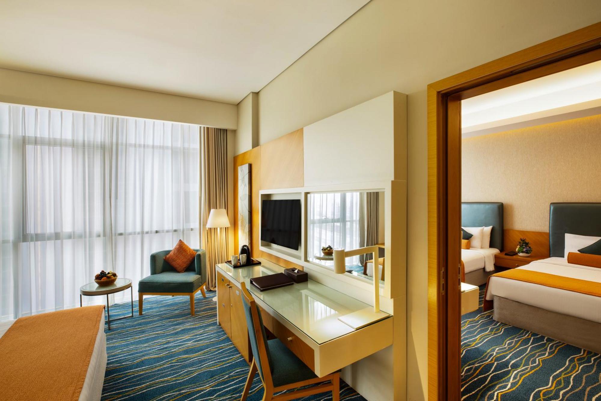 דובאי Royal Continental Hotel מראה חיצוני תמונה